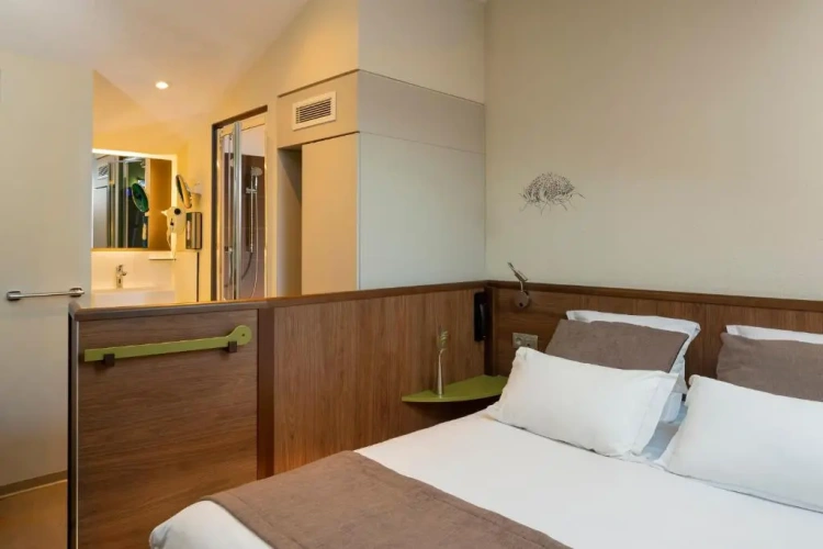 Standard Duplex room