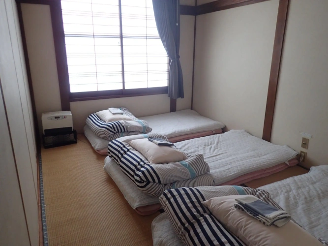 Bed in Dorm (male dorm)
