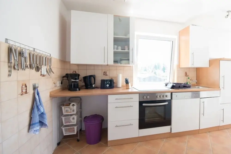 2 Bedrooms Cottage
