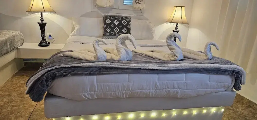Santorini Hotel Pleasure Black Beach Perissa