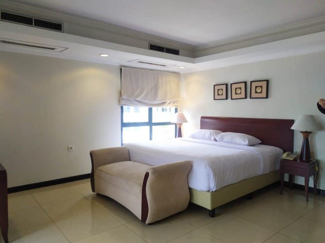 Grand Tropic Suites Hotel