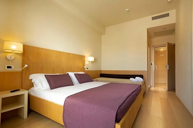 Hotel Ghirlandina