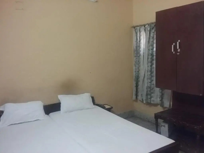 SPOT ON 46886 Hotel Natraj