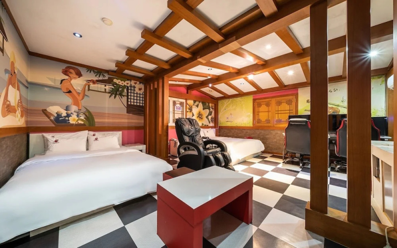 Chocolate Hotel