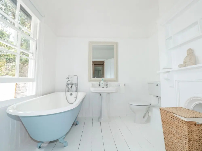 Bay Tree Cottage, Dartmouth