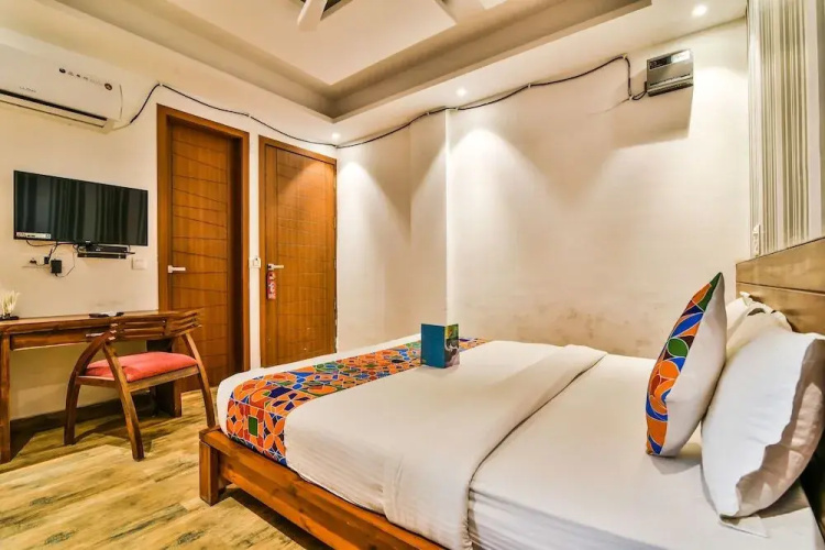 FabHotel Comfort Dome Premium