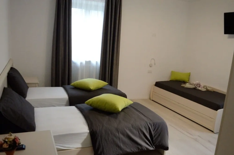 Standard Family room