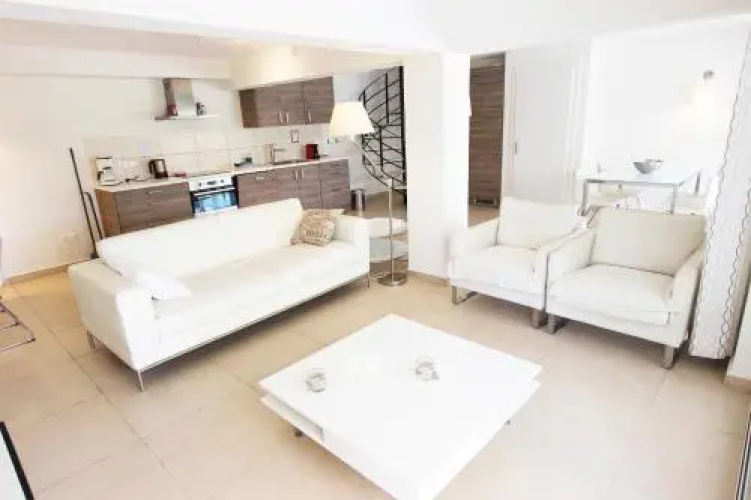 Fairway Residence