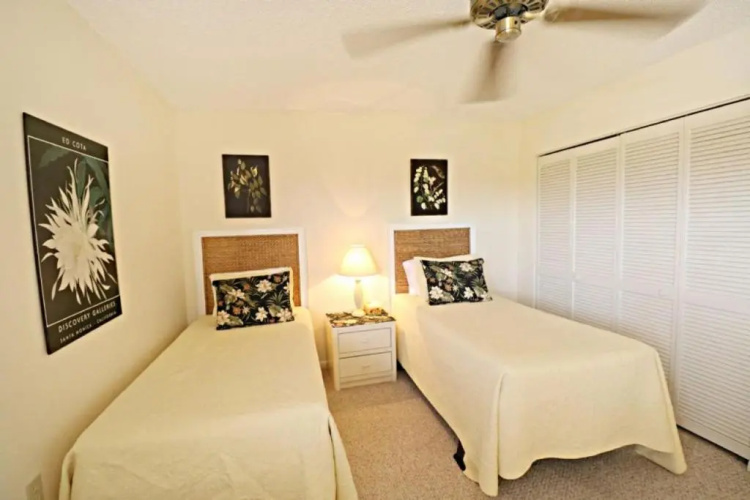 Ocean Village Club H21