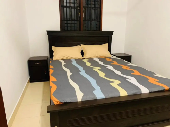 R4 Crescent Stay Colombo Apartment