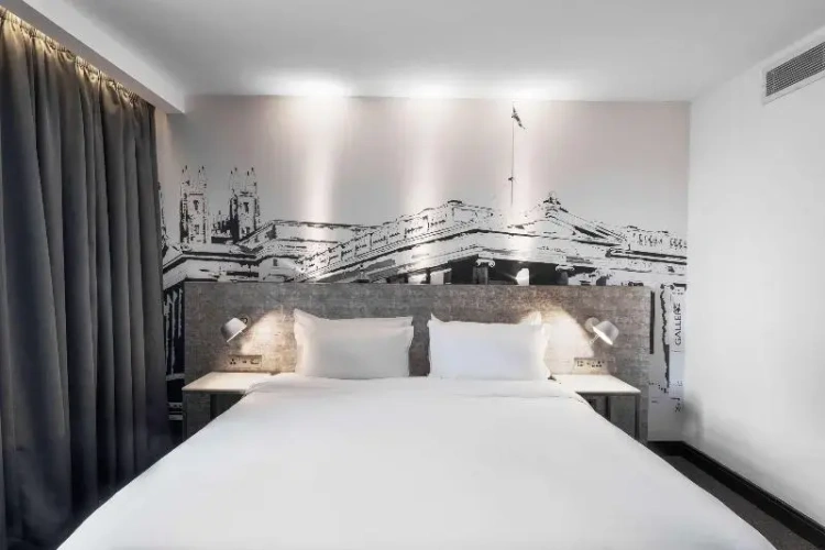 1 Bedroom Double Suite