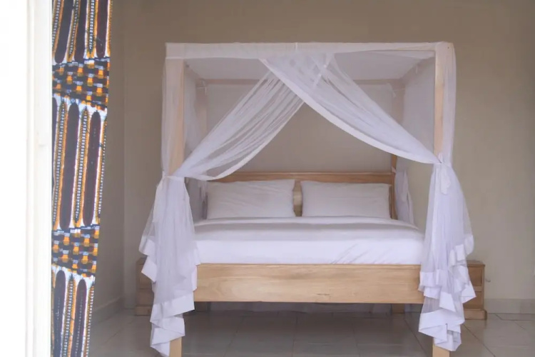 Bromelia Guesthouse