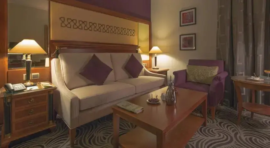 Makarim Tabuk Hotel