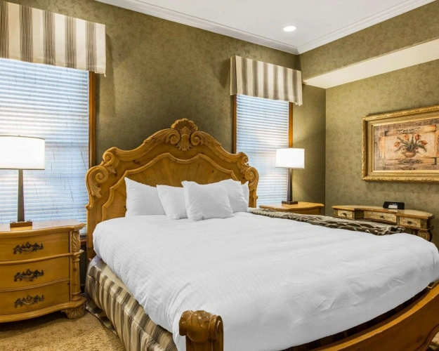 Double Suite