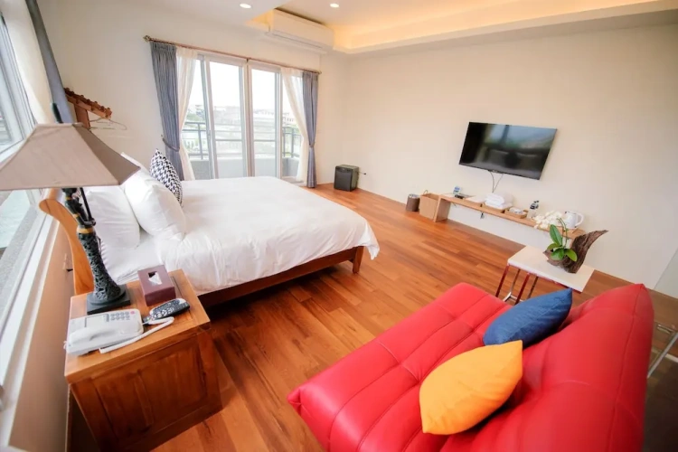 Standard Double room with courtyard view