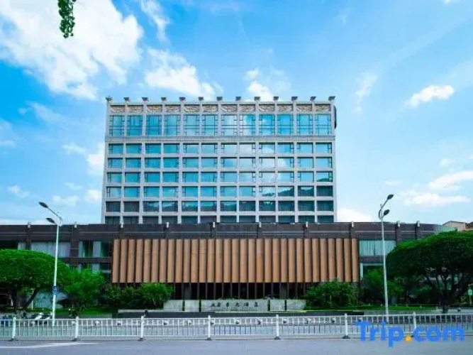 lanzunhotel