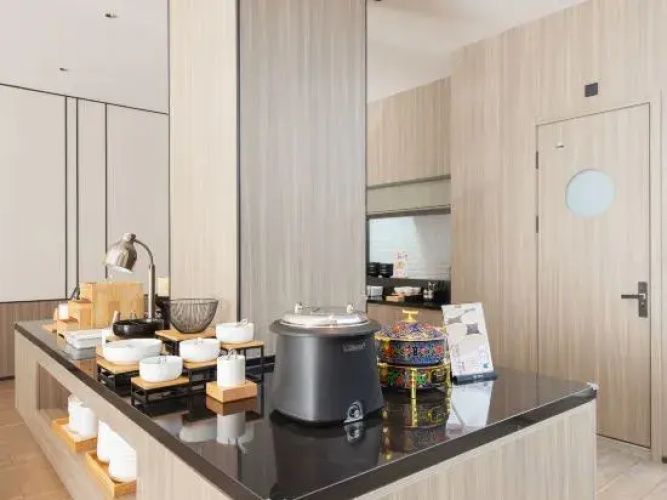 HanTing Hotel (Chifeng Station Songshan Wanda Plaza)