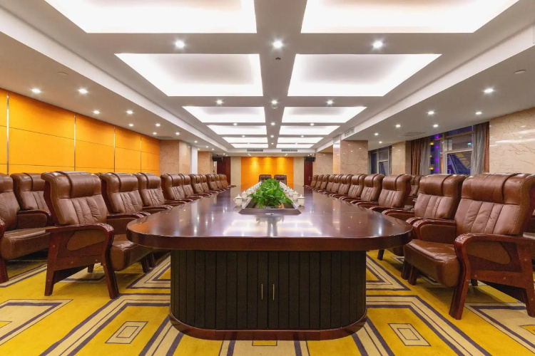 Haolong Hotel