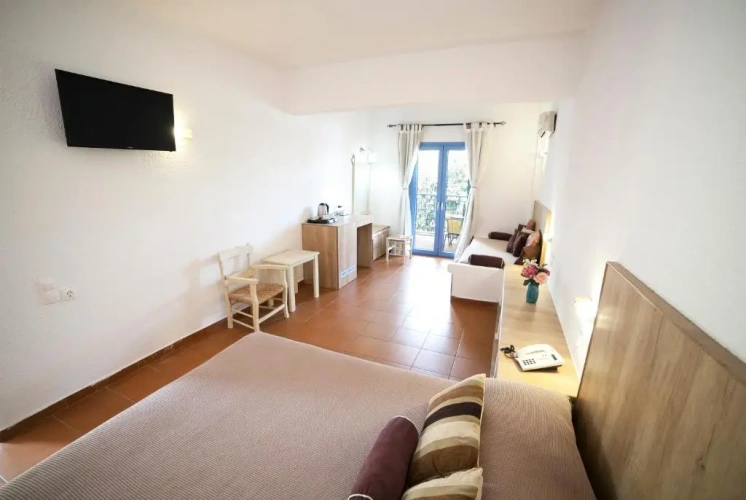 Superior room with balcony and with view