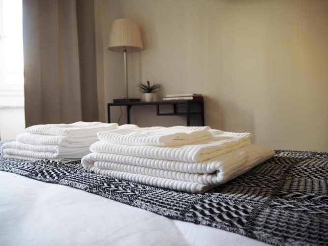 Deluxe Double room with city view