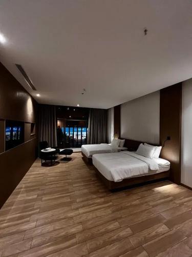 Elegant Hotel