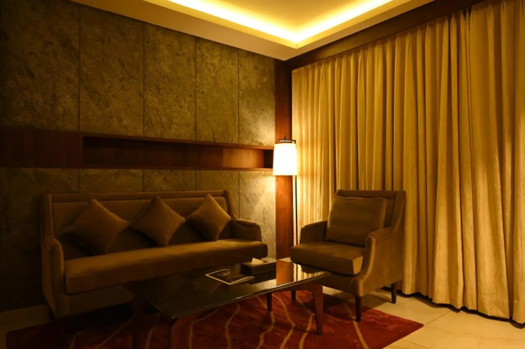 Hotel Pahadi