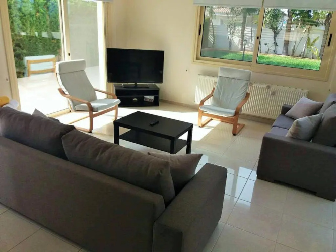 Anthorina Villa 9
