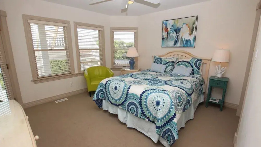 Wave Rider - 6 Br Home