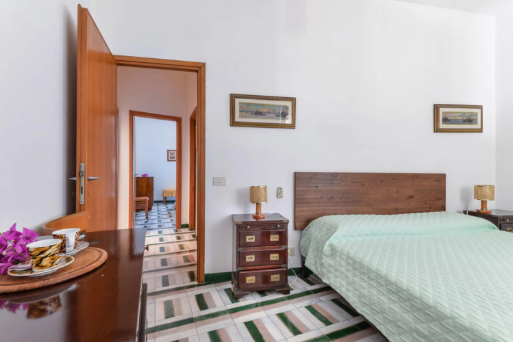 Octagonal villa with private pool and 10 beds-Villa Ottagonale