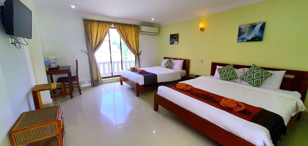 The Golden Gecko Villa