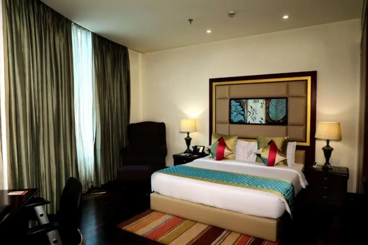 Deluxe Double Suite