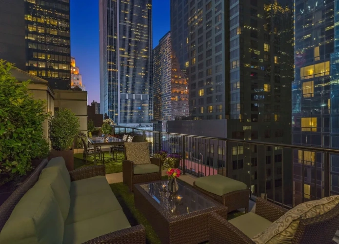1 Bedroom Penthouse Suite