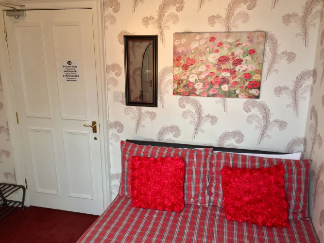 16 Pilrig Guest House