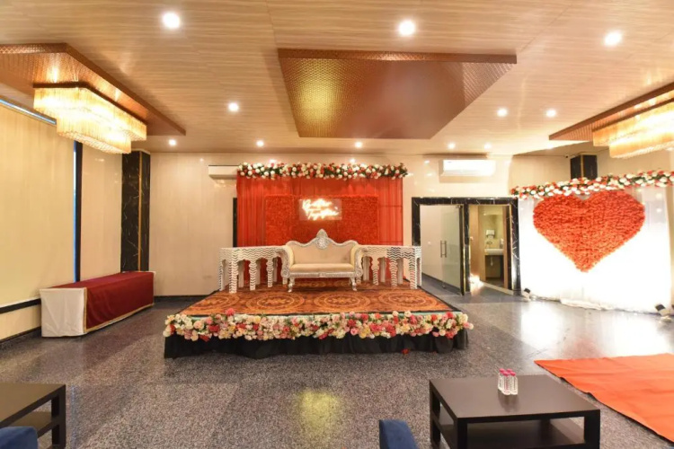 Foxoso Fiori Hotel