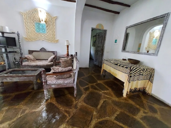Marine Holiday House