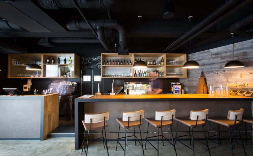 Always NisekoOver view