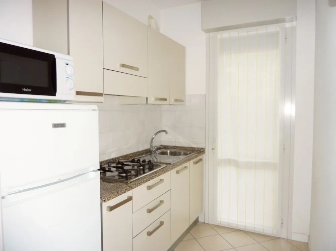 2 Bedrooms Apartment with garden view