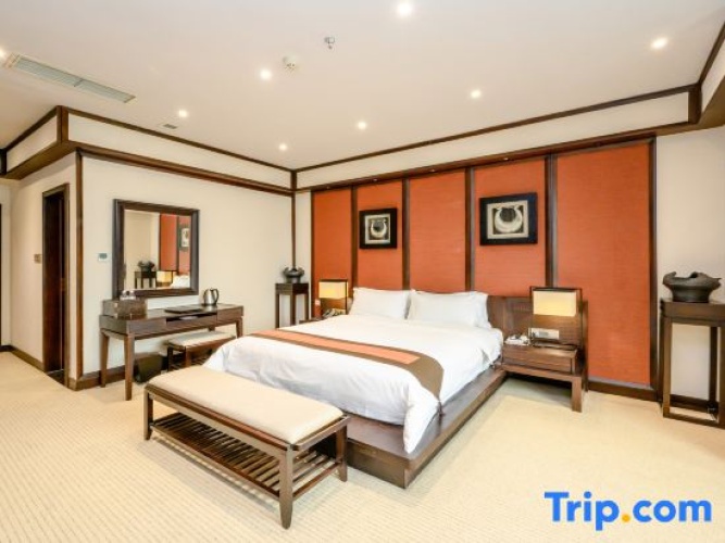 Double Duplex Suite