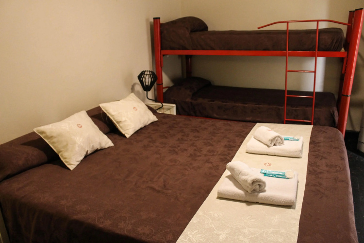Casi Guemes Hotel