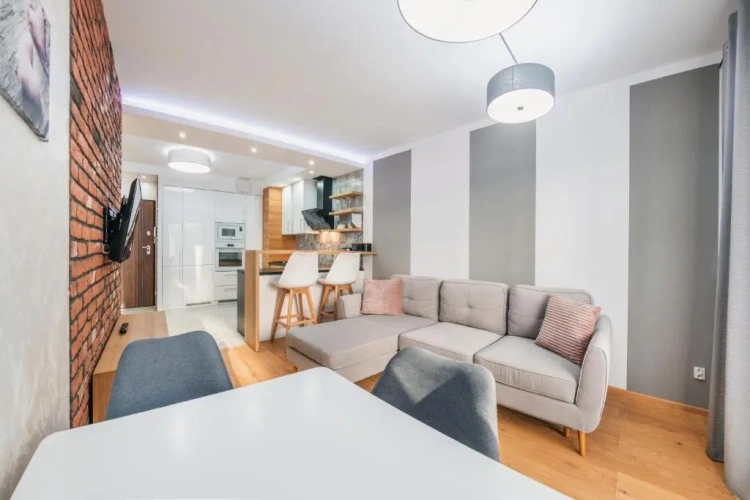 Apartment with balcony