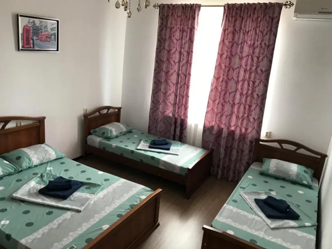 Economy Quintuple room