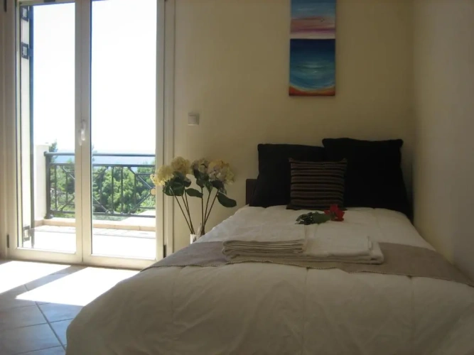 Studio with balcony and with sea view