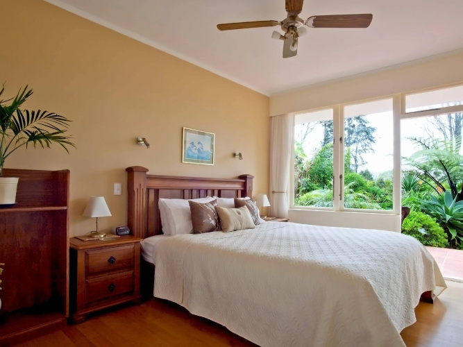 Pateke Lodge