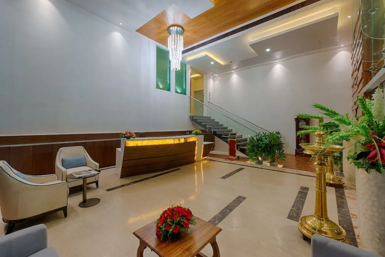 Hotel Lance International