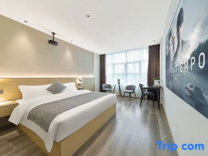Standard Double room with view