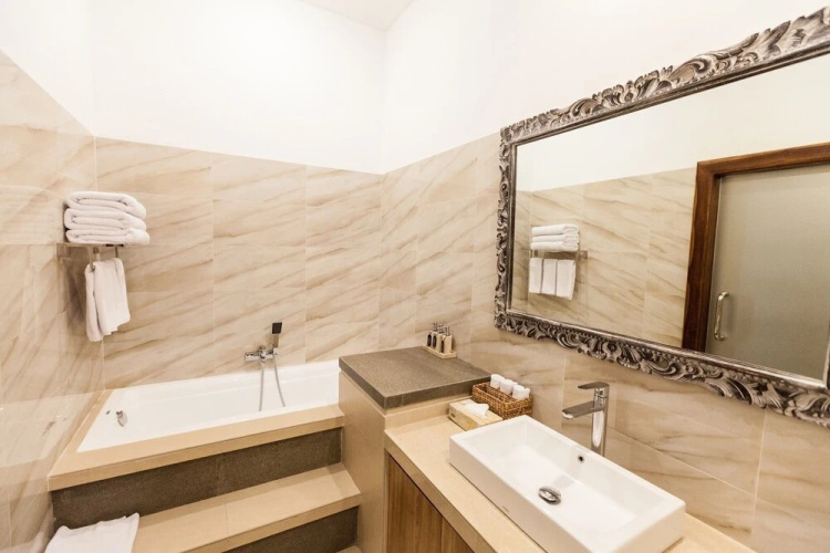 The Griyani Suite