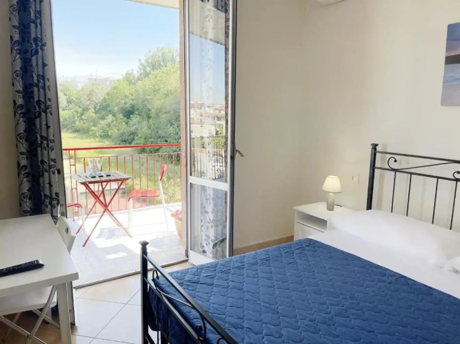 3 Bedrooms Apartment