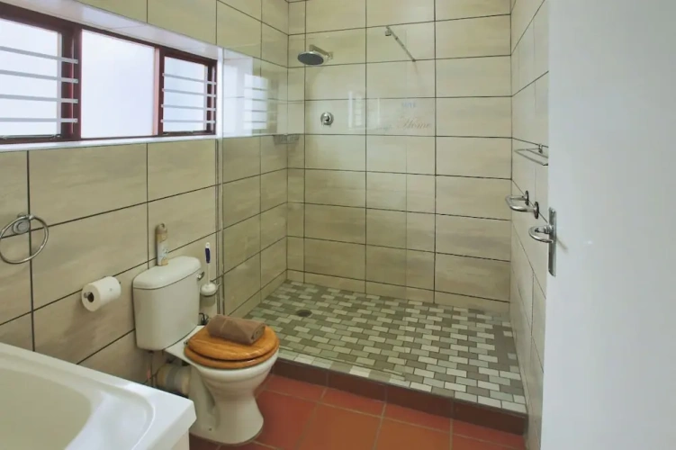 2 Bedrooms Family Cottage