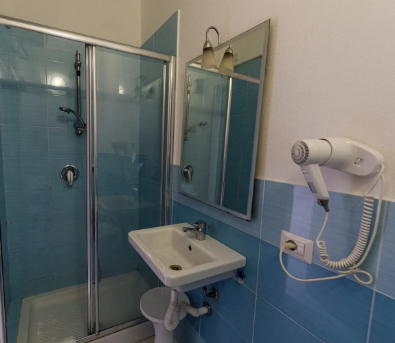 Standard Double room with city view