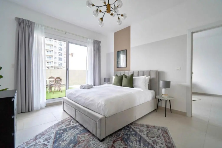 Stella Stays Iconic 1 BDR Dubai JVC Large Terrace